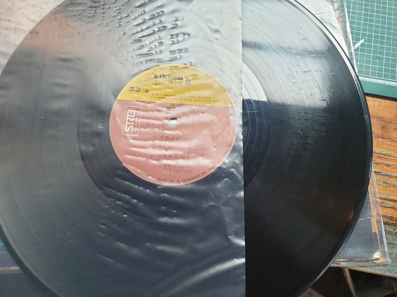 J 9dcUd018svc1x4j0ygkyi97s dupzui.jpg