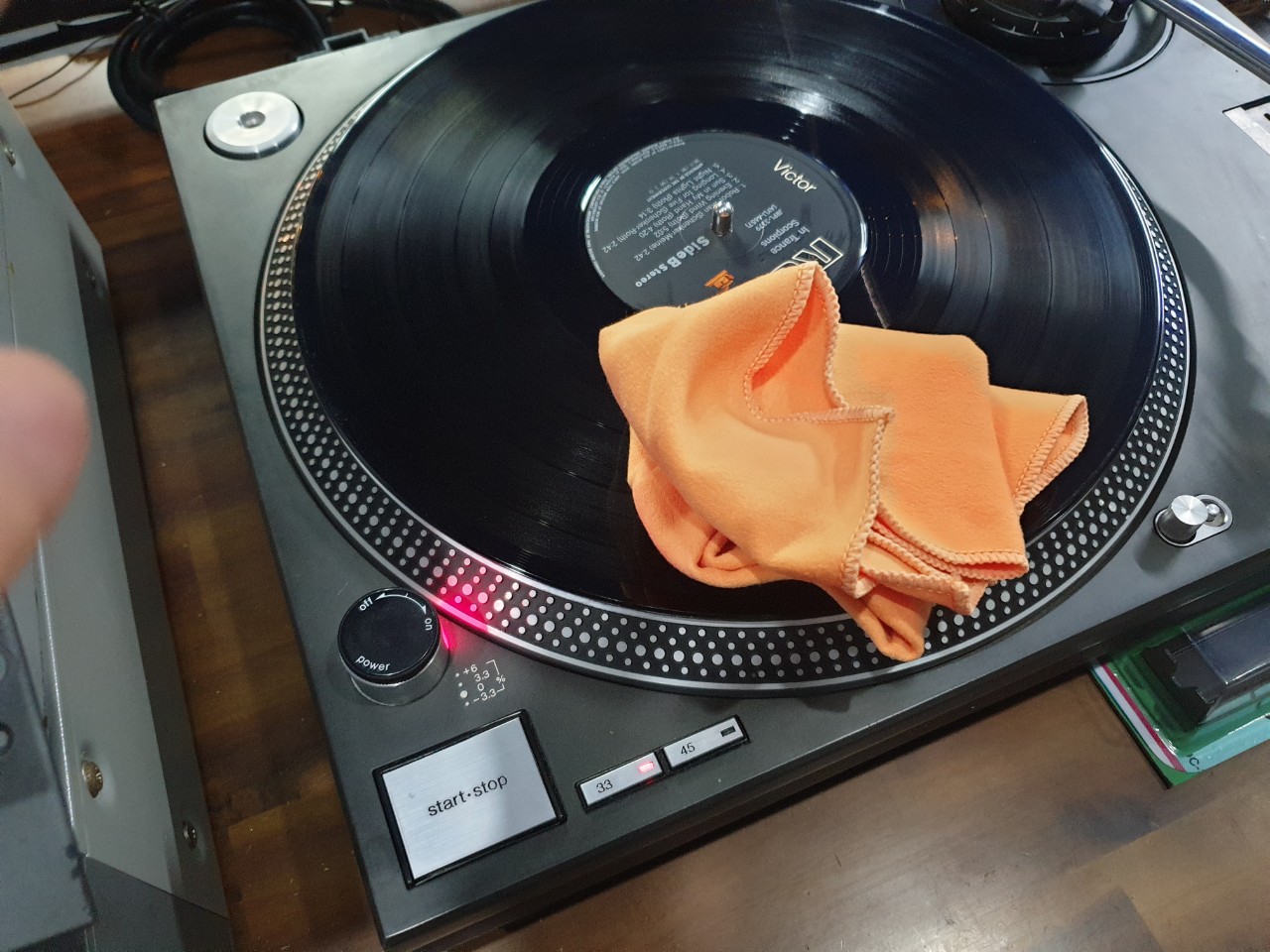 J 0dcUd018svc62itli6uez0y dupzui.jpg